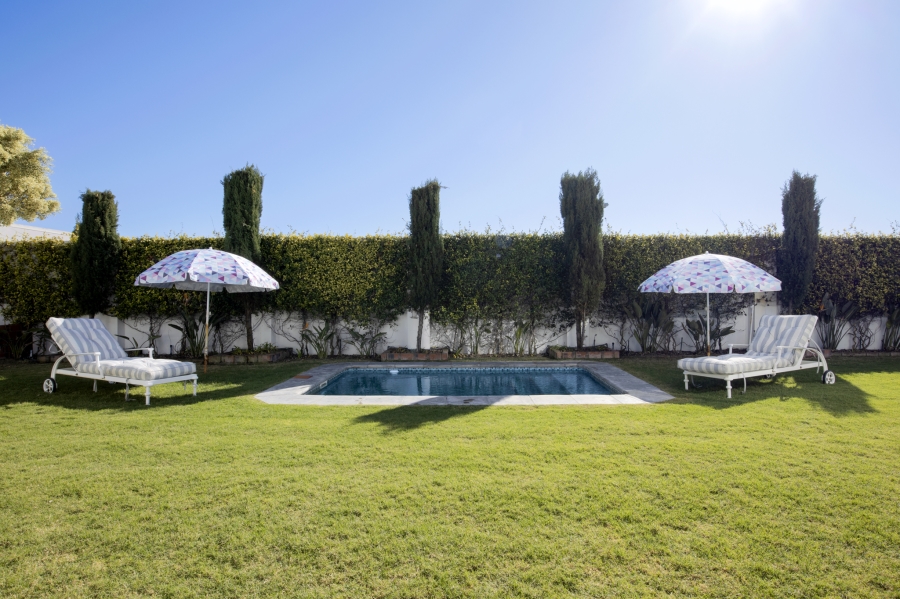 To Let 3 Bedroom Property for Rent in Sunset Beach Western Cape